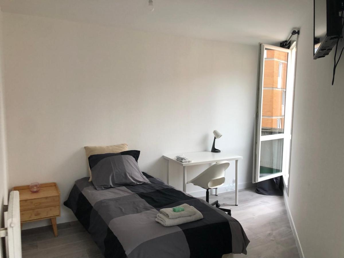 Evry Time Bed & Breakfast Courcouronnes Dış mekan fotoğraf